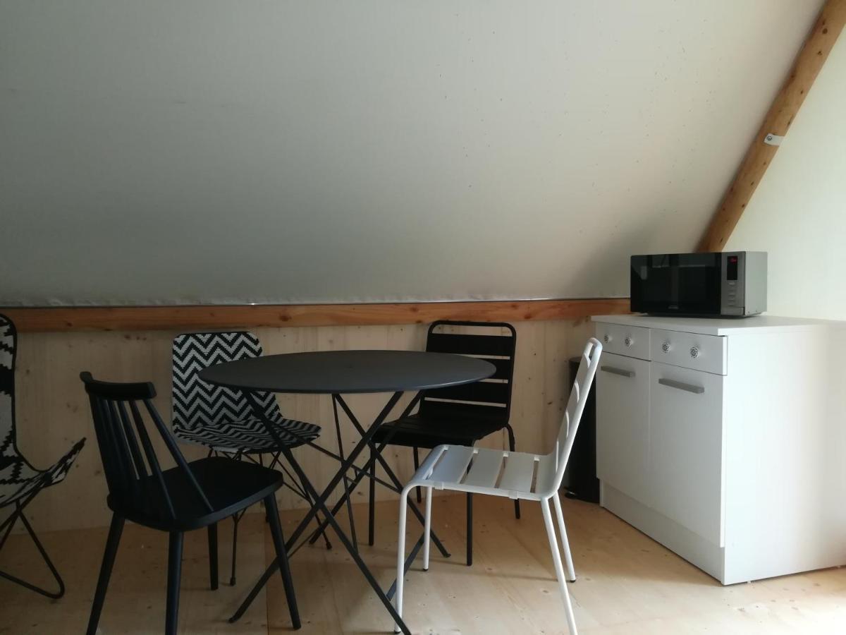Camping Du Port De Plaisance Peronne  Bagian luar foto