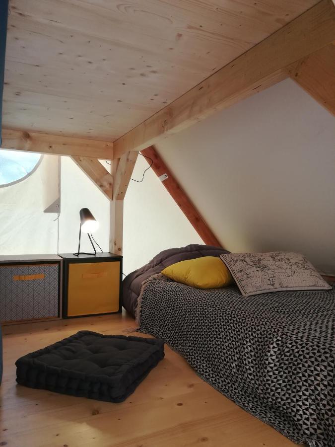 Camping Du Port De Plaisance Peronne  Bagian luar foto