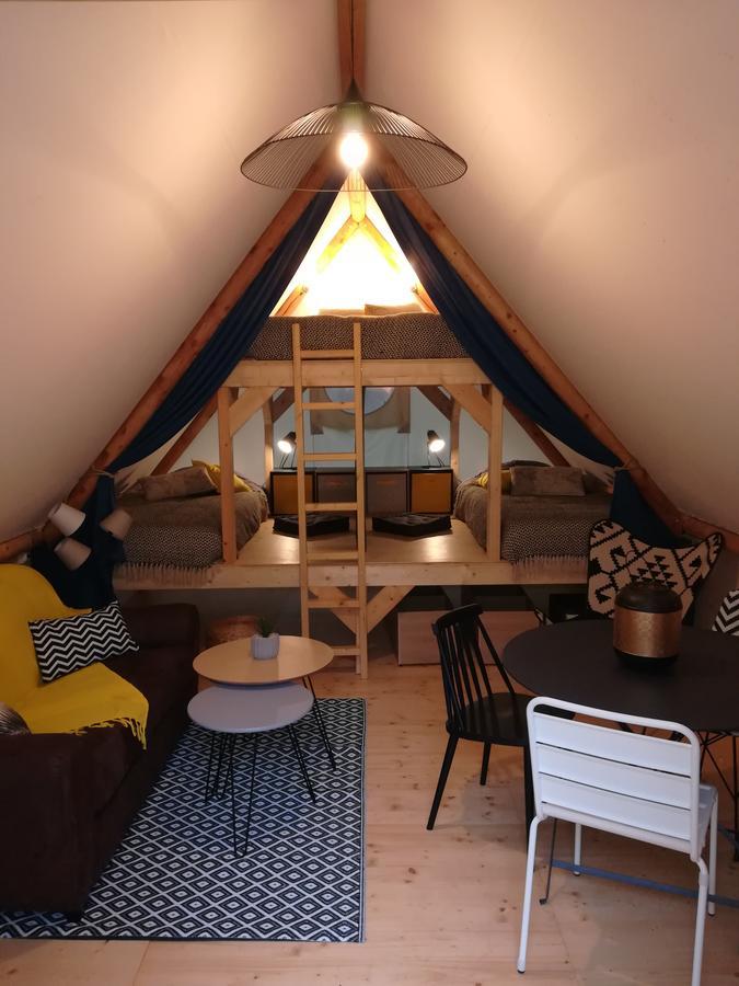 Camping Du Port De Plaisance Peronne  Bagian luar foto